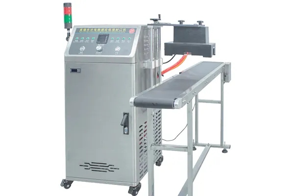 Induction Sealing Machine with Foil Detail
