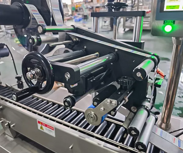 Automatic Labeling Production Line