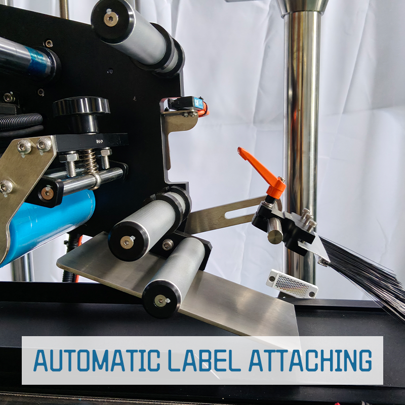 Fully Automatic Flat-Surface Labeling Machine